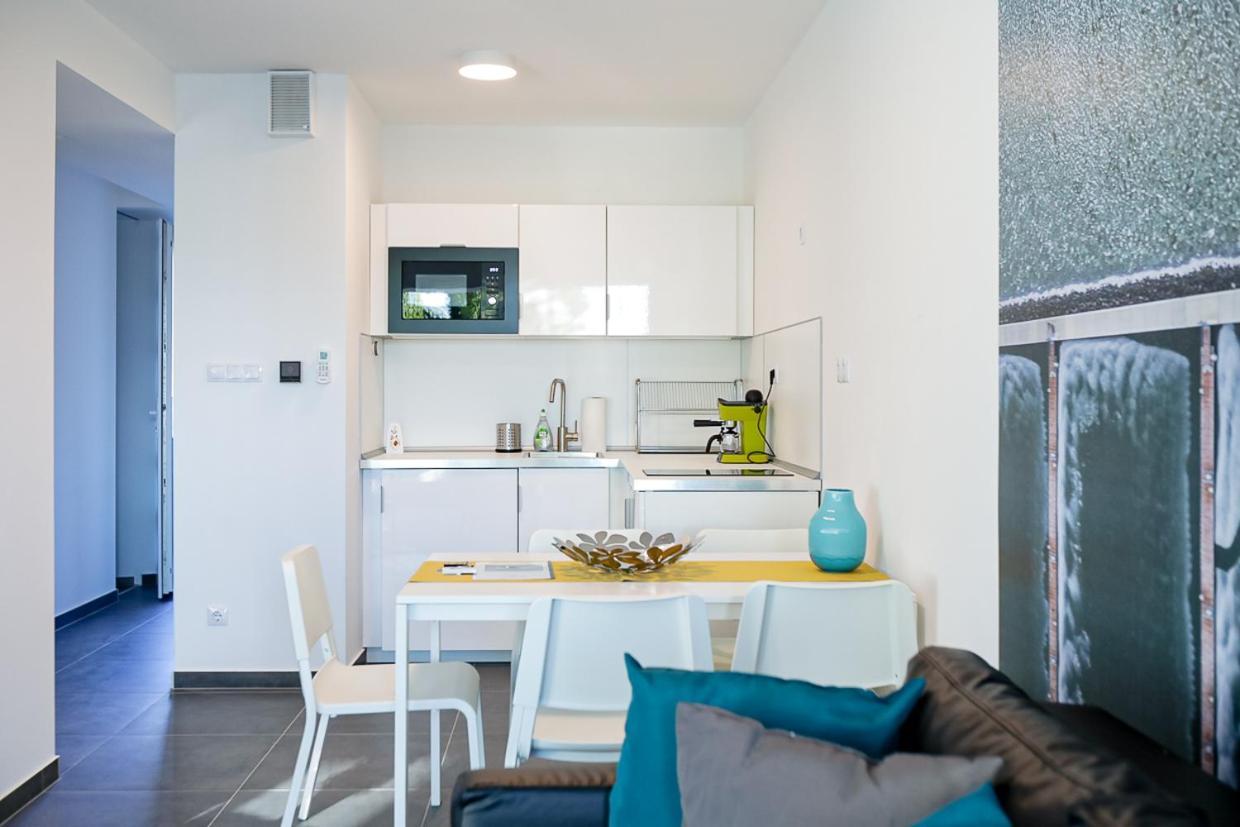 Marina Apartman Hotel Balatonszárszó 외부 사진