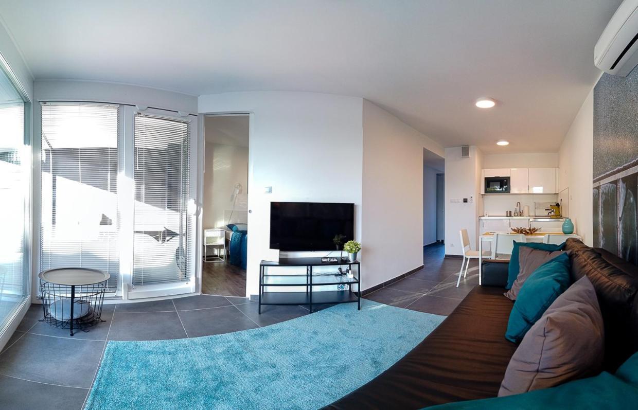 Marina Apartman Hotel Balatonszárszó 외부 사진