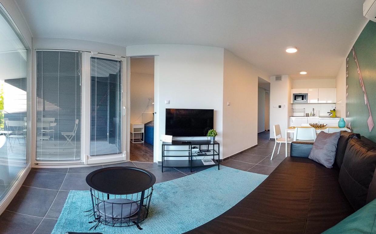 Marina Apartman Hotel Balatonszárszó 외부 사진